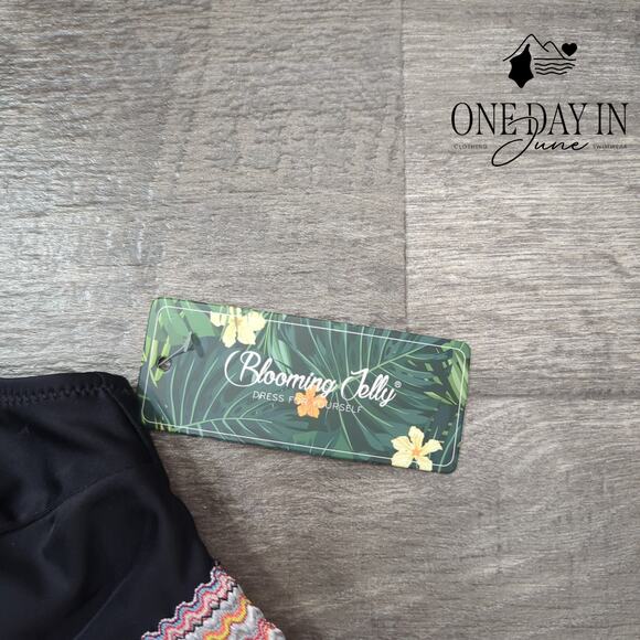 Blooming Jelly V Front High Waist Bikini Swimsuit Size M - Picture 3 of 6